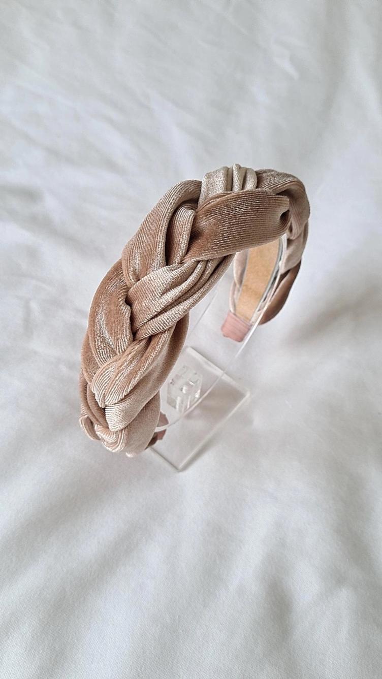 Neue Haaraccessoires