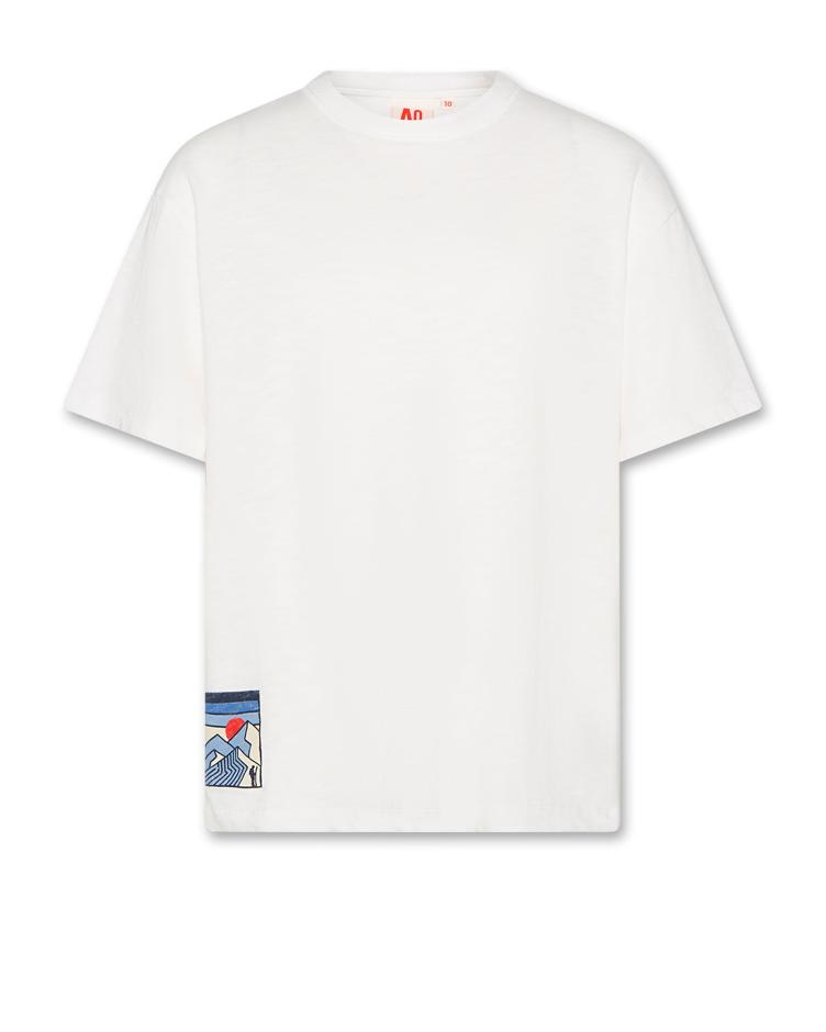 silas t shirt vibes white