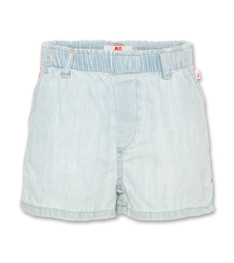 Carla shorts wash bleach