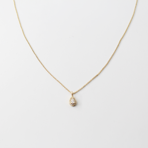 Kette mit Tropfanhänger