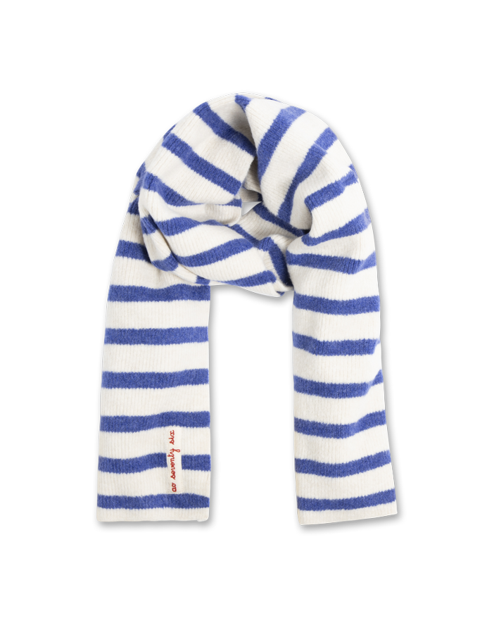 Picchu scarf