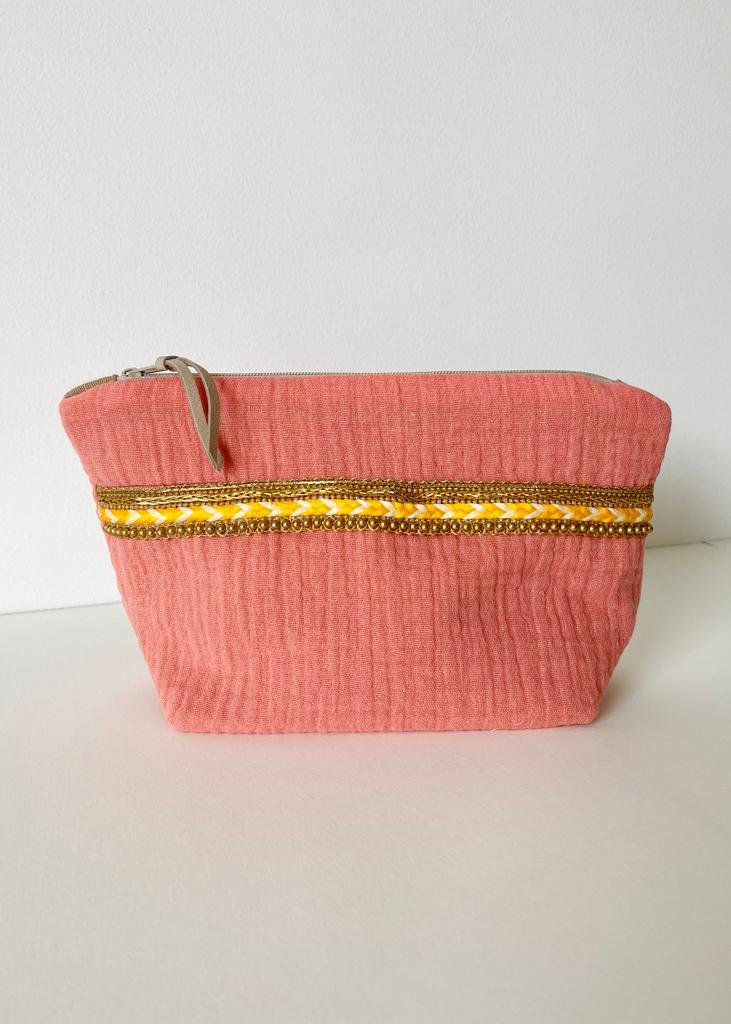 Pouch apricot