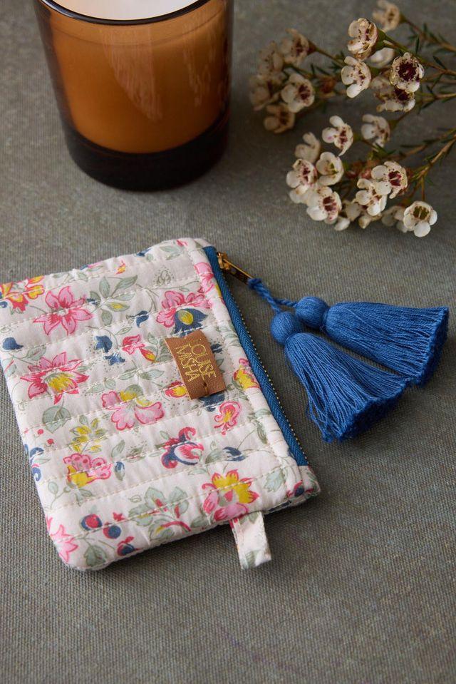 pouch Lois cream white flowers