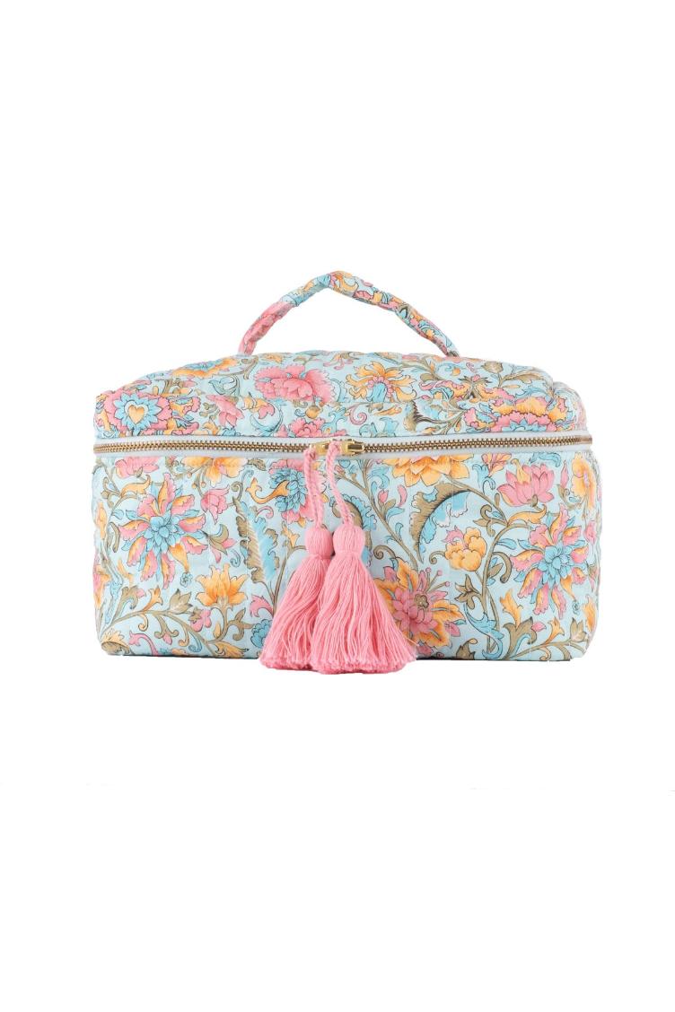 toiletry bag Laety water river flowers